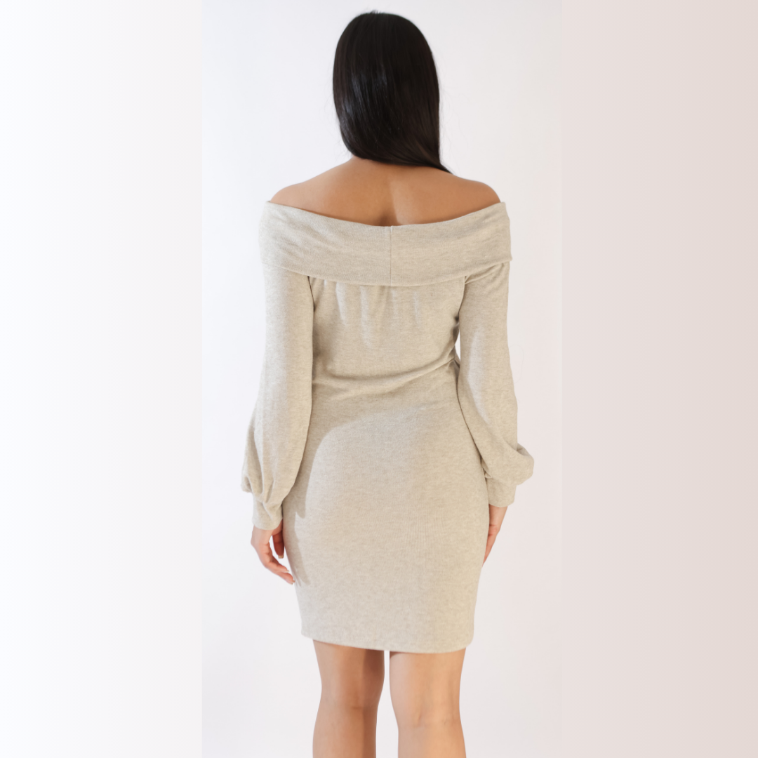 Off-shoulder Knitted Dress